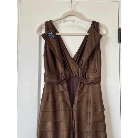 American Living Bronze Metallic Layered Stretch Sheath Dress Size 2 - Picture 4 of 8